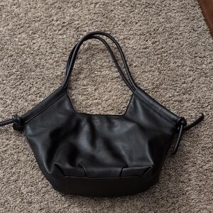 Elizabeth And James Black Shoulder Bag Handbag